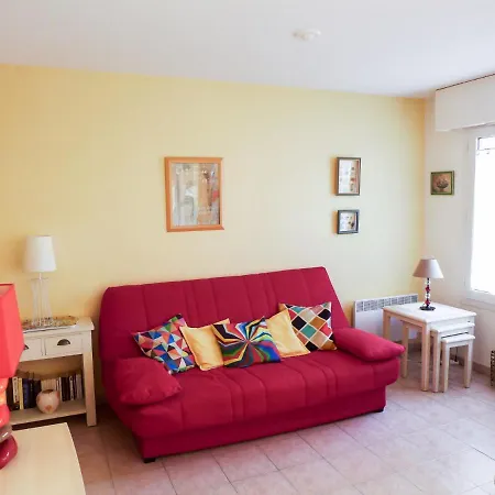 Les Rives Latines.2 Apartment *